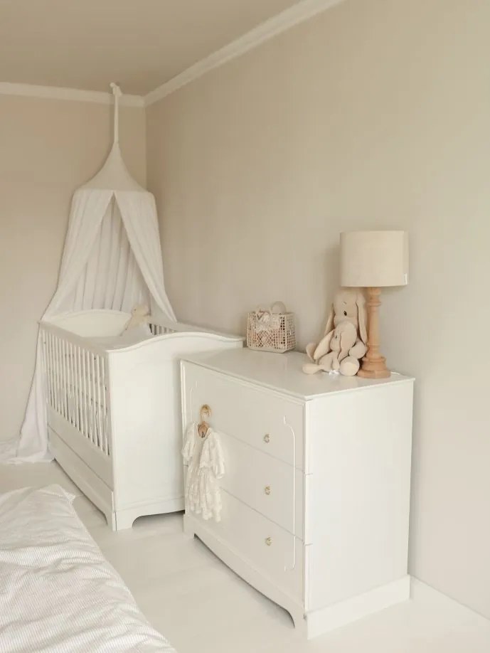 Comoda Royal alba cu 3 sertare