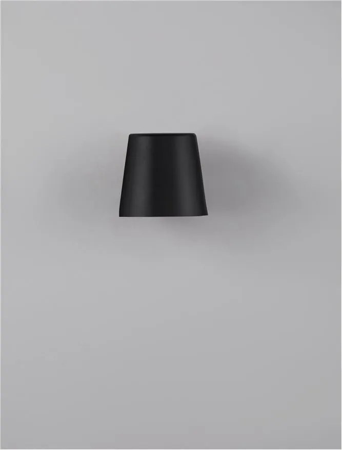 Aplica pentru exterior design modern IP54 Ovi