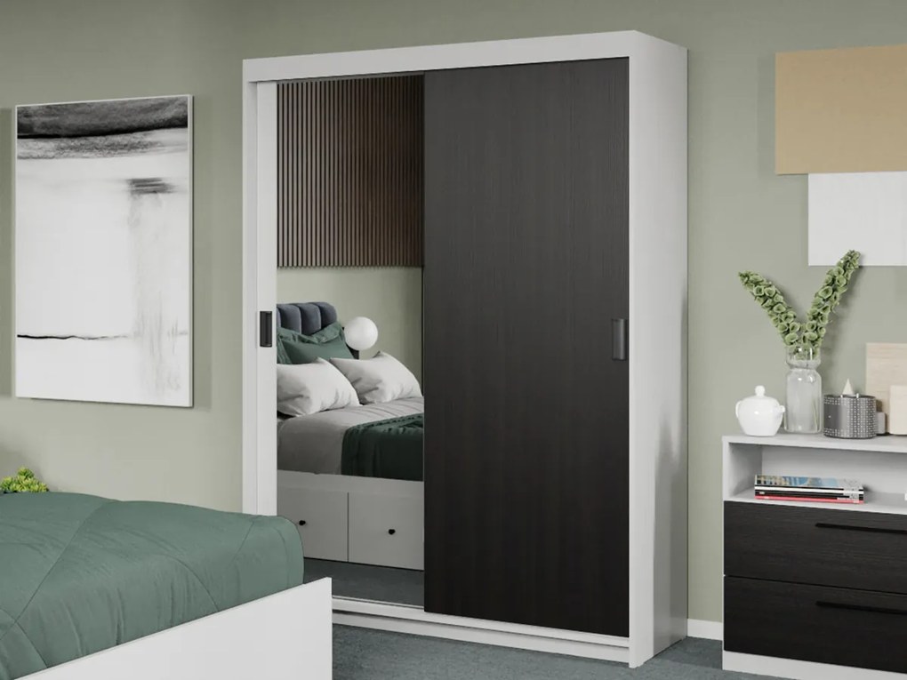 Set mobila dormitor 4 piese Odin Ferrara cu oglinda C32