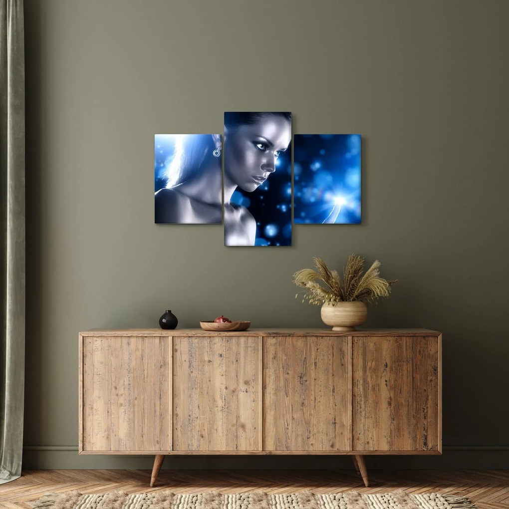 Tablou - Femeia, sclipici albastru (90x60 cm)
