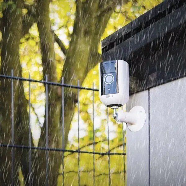 Cameră de supraveghere inteligentă de exterior cu senzor de mișcare GoSmart 5V IP65 Wi-Fi Tuya