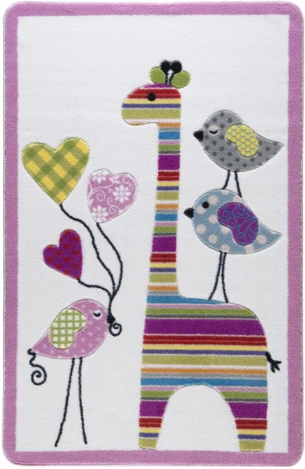 Covor pentru copii Confetti Giraffe, 133 x 190 cm, roz