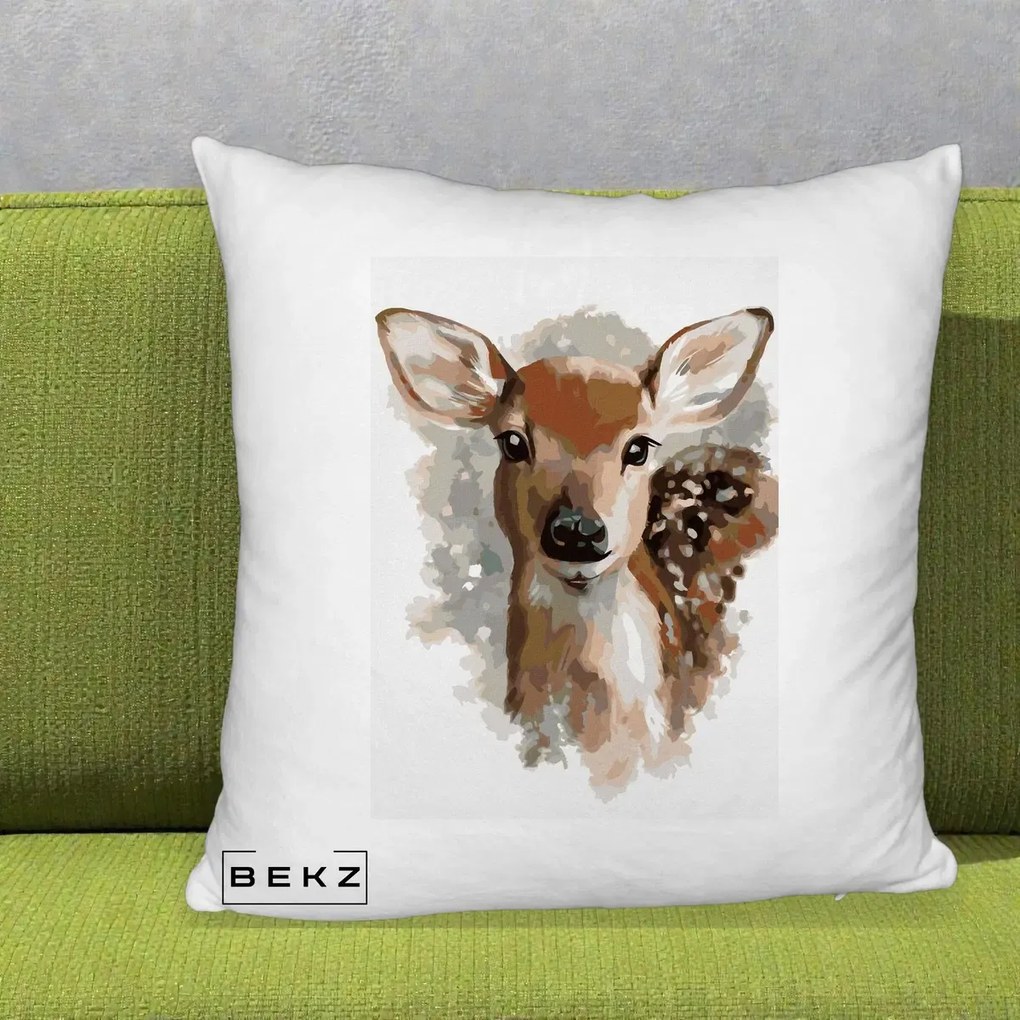 Perna Decorativa Caprioara Pui Acuarela, 40x40 cm, Alb Pufos, Husa Detasabila, Perna Inclusa, BEKZ®