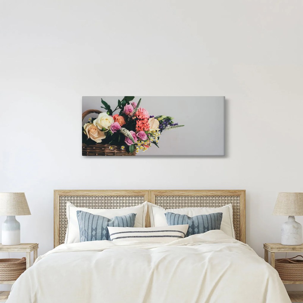 Tablou cu coș și flori (120x50 cm)