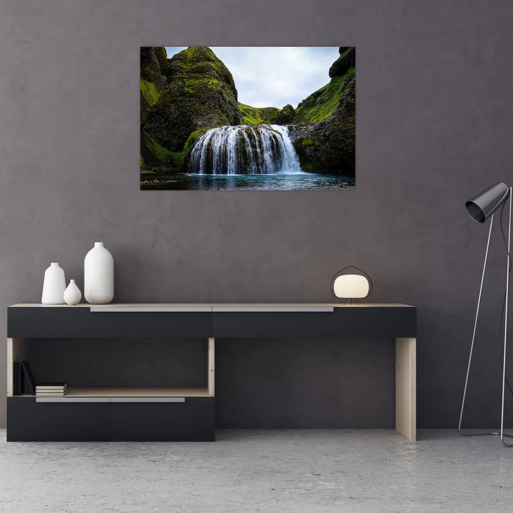 Tablou - Stânci cu cascadă (90x60 cm)