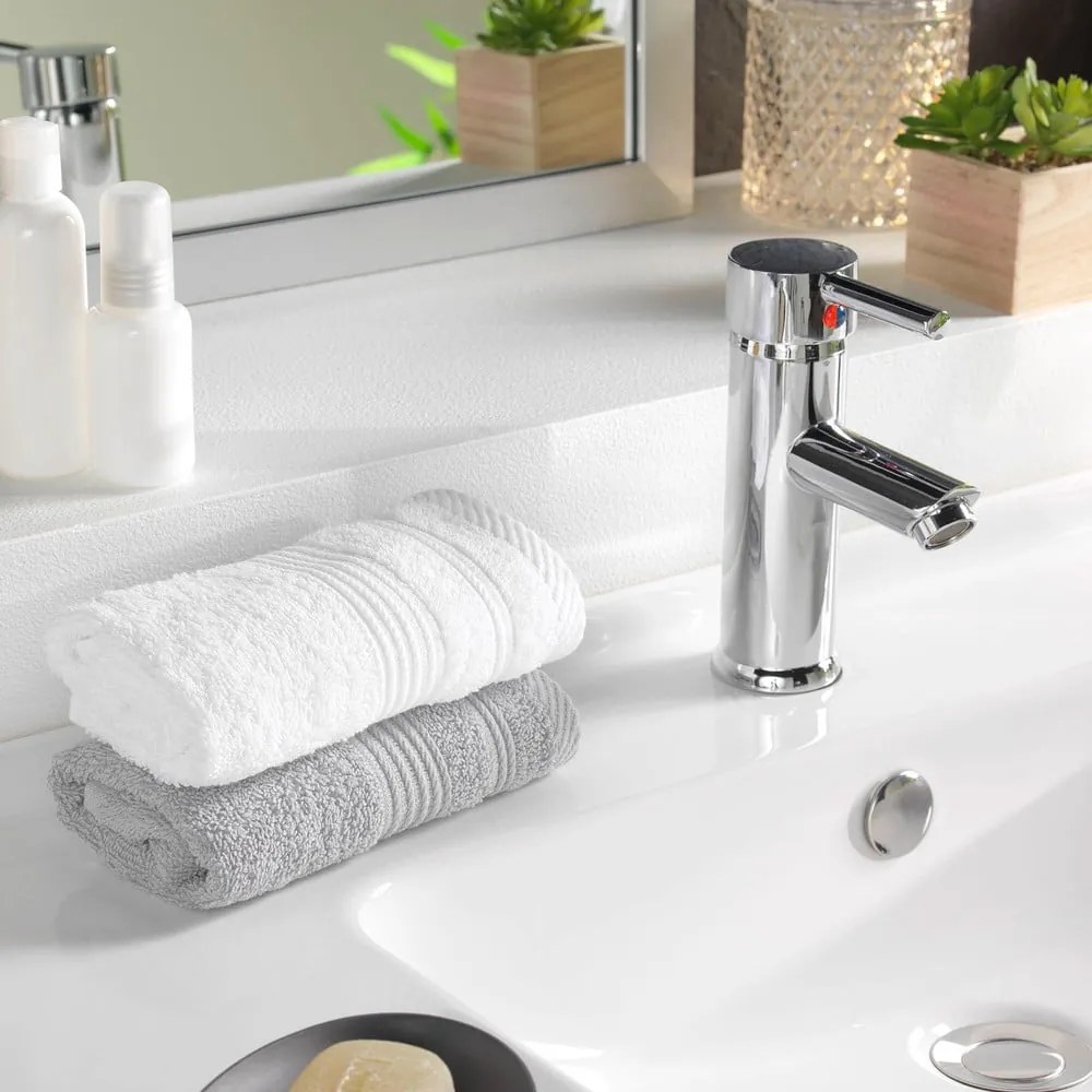 Prosop alb din bumbac din frotir 30x50 cm Tendresse – douceur d'intérieur