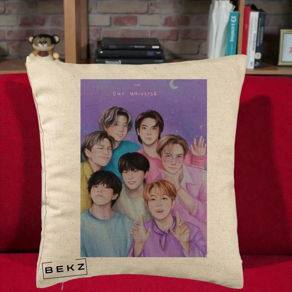 Perna Personalizata K-pop BTS Our Universe Fanart Violet Pastel, 40x40 cm, Bej, Husa Detasabila, Perna Inclusa, BEKZ®
