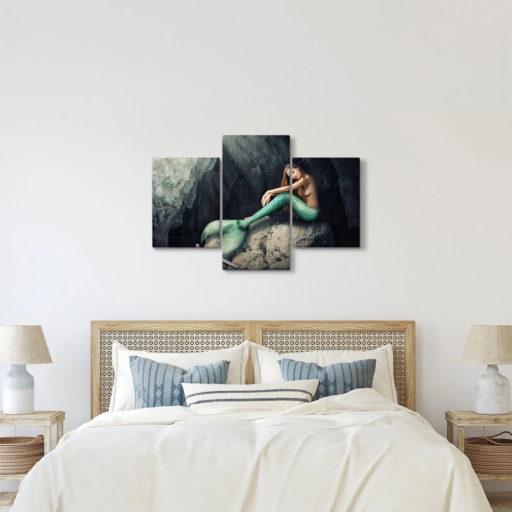 Tablou - Sirena pe stâncă (90x60 cm)