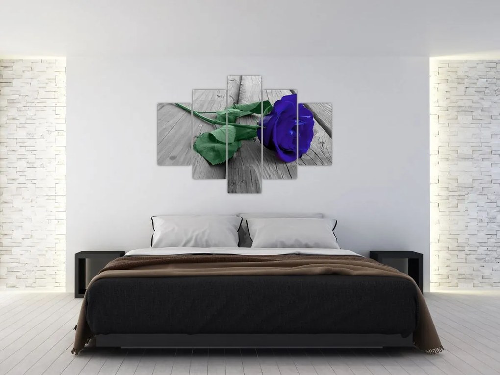 Tablou - Trandafir albastru cu tulpina verde (150x105 cm)