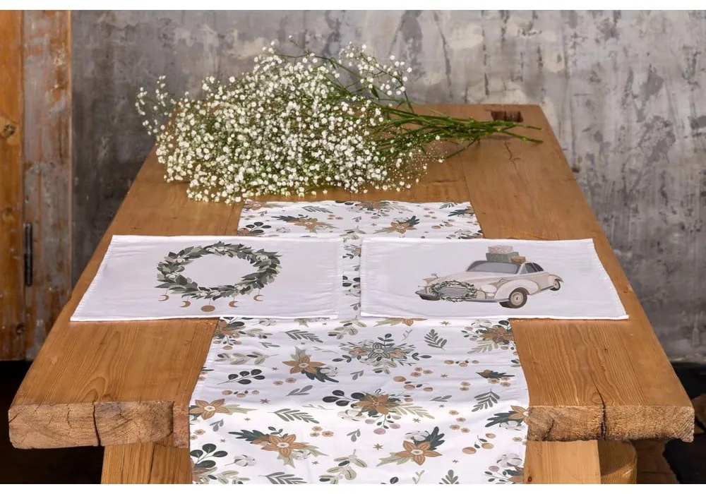 Suporturi pentru farfurii 2 buc. din material textil 35x47 cm cu model de Crăciun Festive Car – Butter Kings