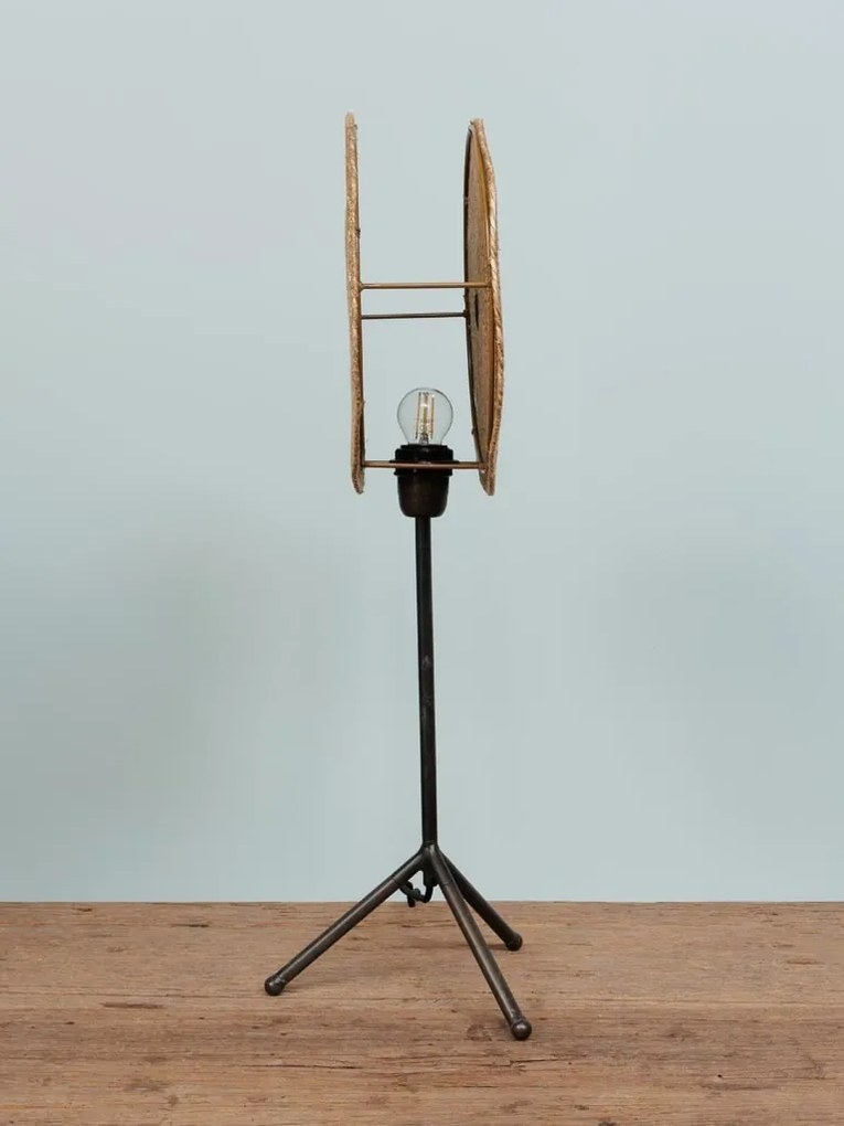 Lampa de masa, din iarba Moonj si baza metalica, Kenya