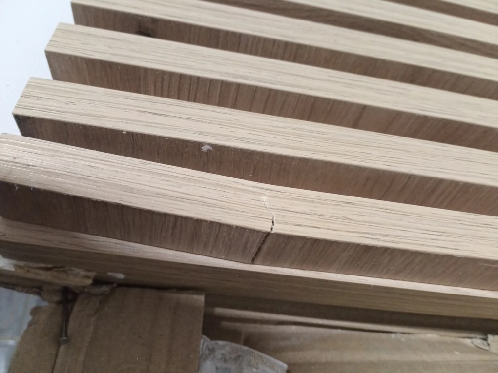 OFERTA Comoda TV de perete ENTSIAN 150x40cm, stejar artisan II. calitate