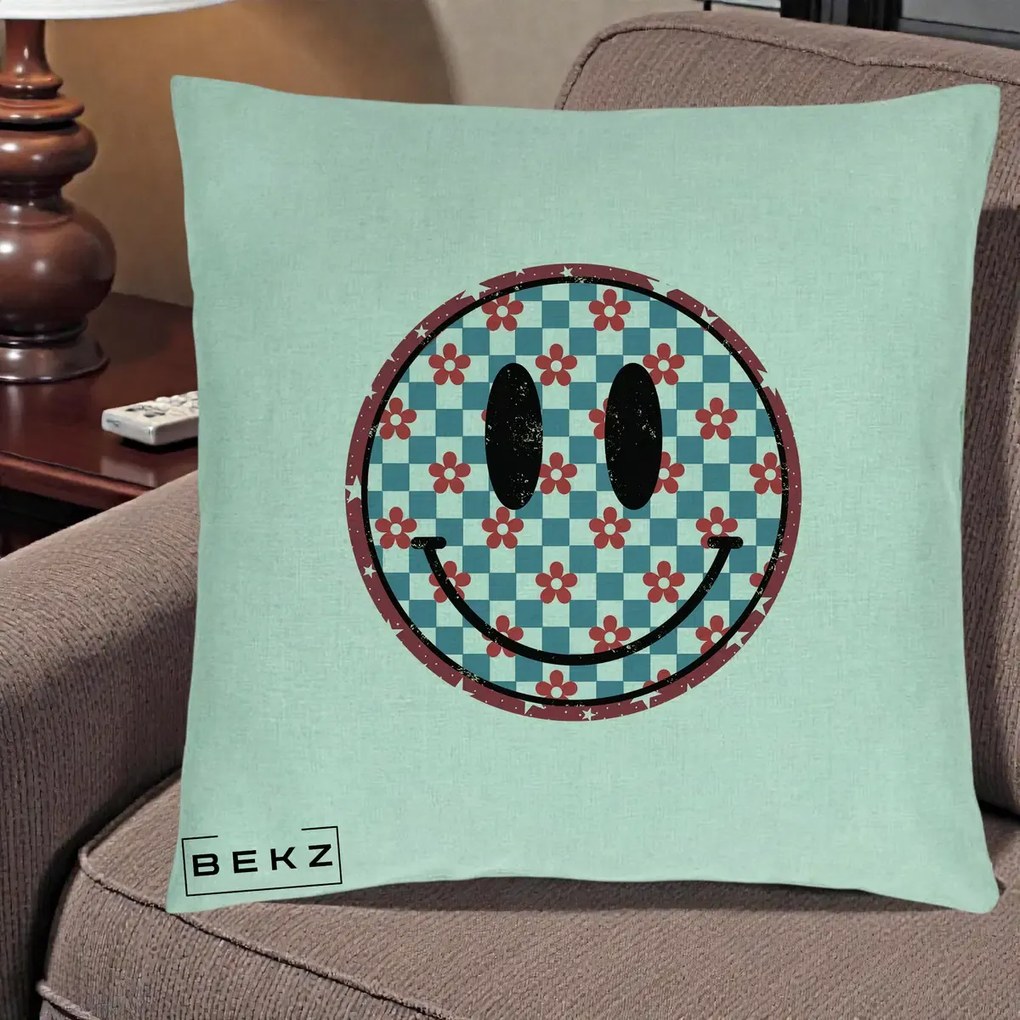 Perna Decorativa Smiley Face Checkered cu Floricele, 40x40 cm, Verde Menta, Husa Detasabila, Perna Inclusa, BEKZ®