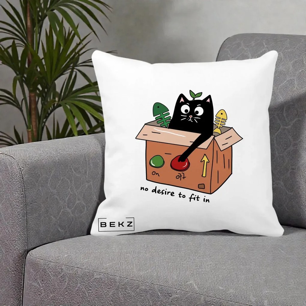 Perna Decorativa Pisica in Cutie No Desire to Fit In, 40x40 cm, Alba Mata, Husa Detasabila, Perna Inclusa, BEKZ®