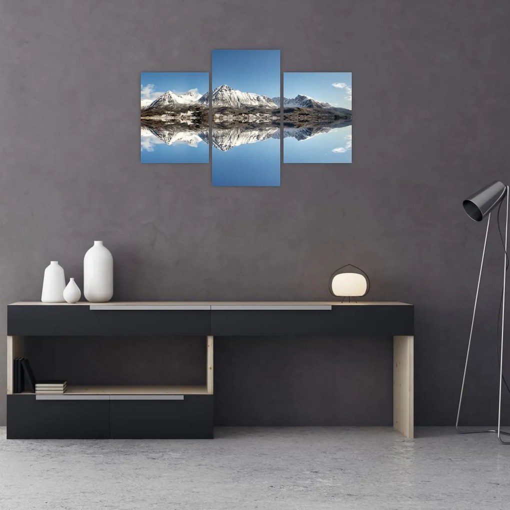 Tablou cu munți și reflectarea lor (90x60 cm)