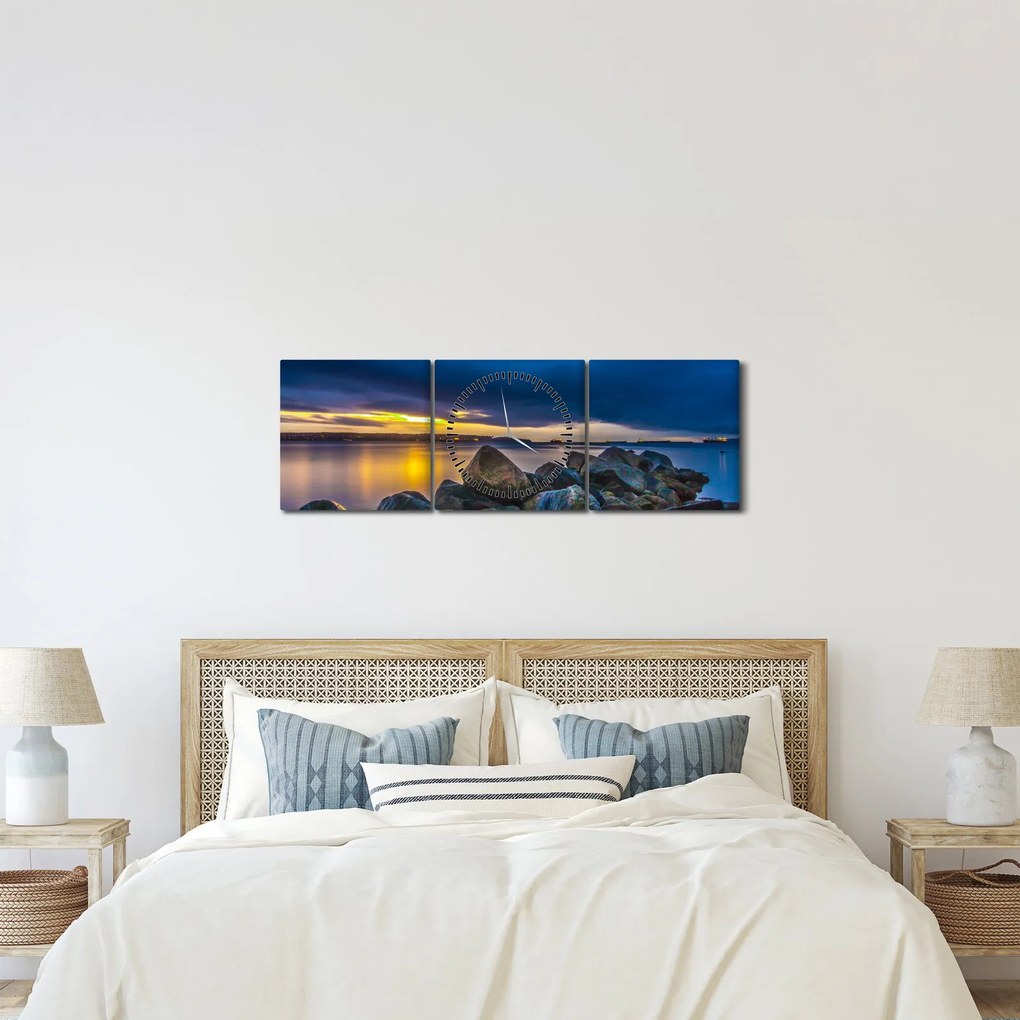 Tablou - Nori de furtună deasupra apei (cu ceas) (90x30 cm)