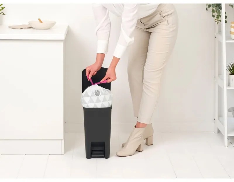 Cos de gunoi cu pedala Brabantia StepUp 1008476, 10 L, Materiale ecologice, Deschidere mare, Gri Inchis
