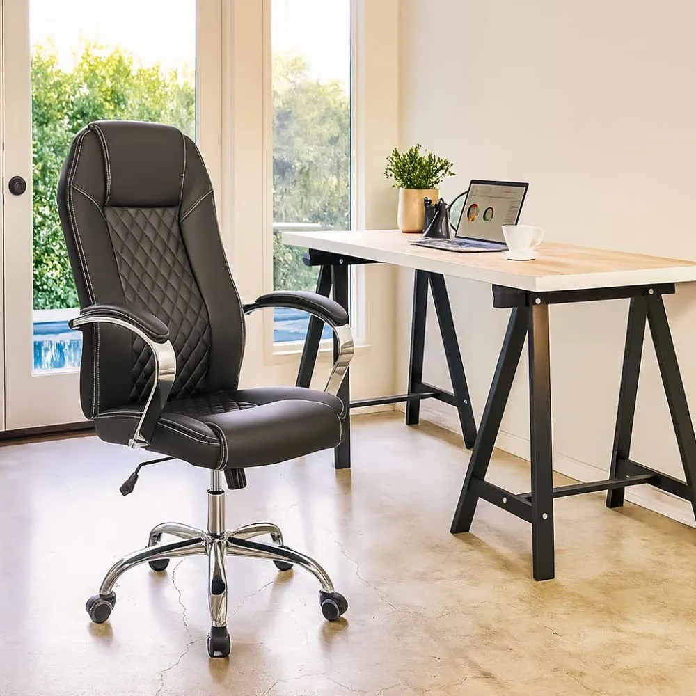 Scaun Directorial OFF 313 Negru – rezistent până la 150 Kg, ergonomic, cu șezut pe arcuri