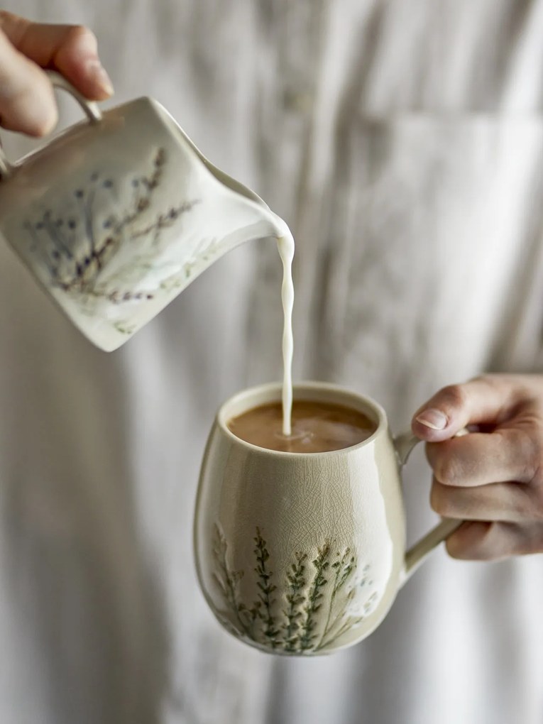 Letieră pentru lapte din ceramică cu flori de câmp, D8×H9 cm, 250 ml, „Bea"