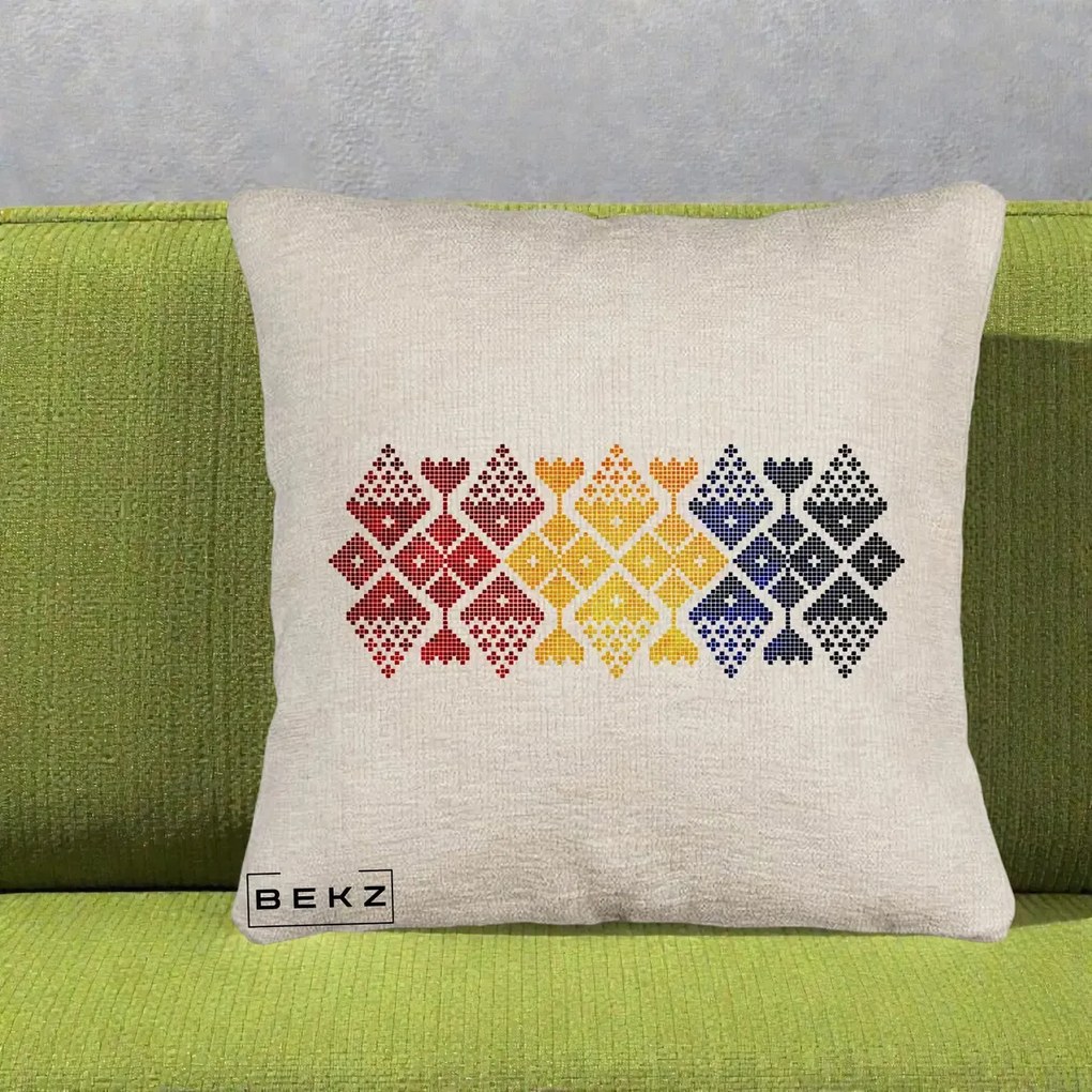 Perna Personalizata Motiv Tricolor Romanesc Broderie, 40x40 cm, Bej Canapea, Husa Detasabila, Perna Inclusa, BEKZ®