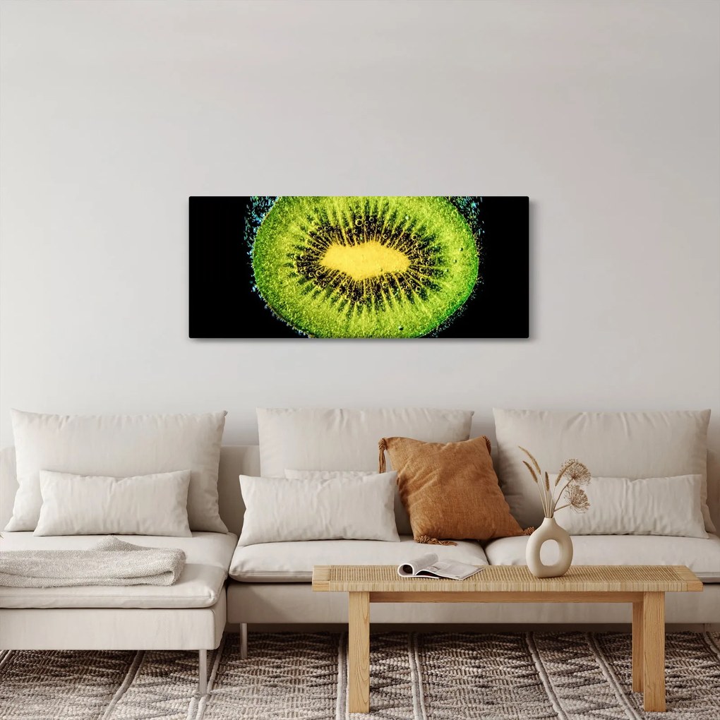 Tablou - detailu cu kiwi în apă (120x50 cm)