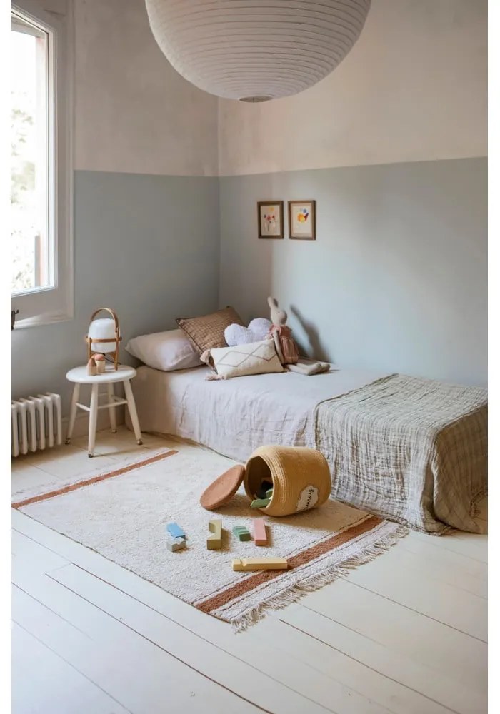 Coș de jucării pentru copii maro deschis din material textil ø 28x27 cm Honey Pot – Lorena Canals