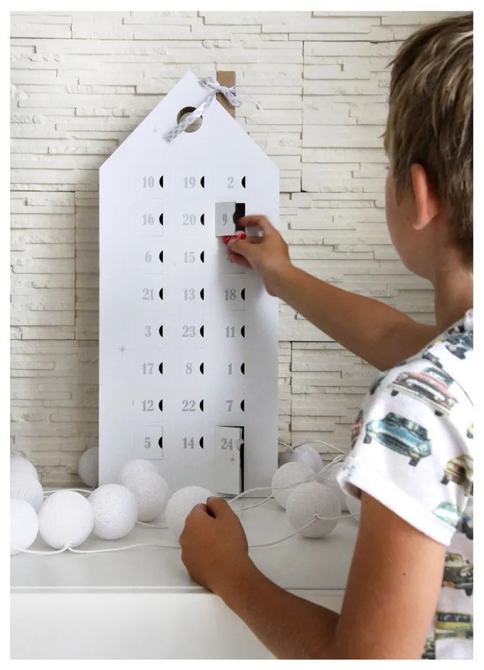 Calendar advent cu detalii argintii Unlimited Design for kids