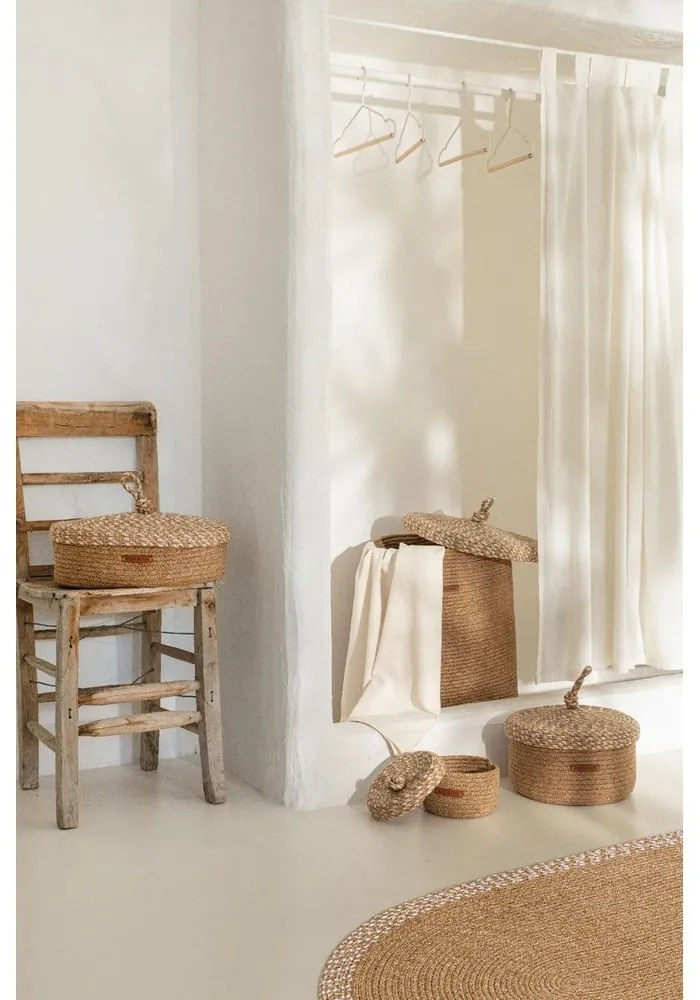 Cutie de depozitare bej din material textil cu capac 36x45x50 cm – Mioli Decor