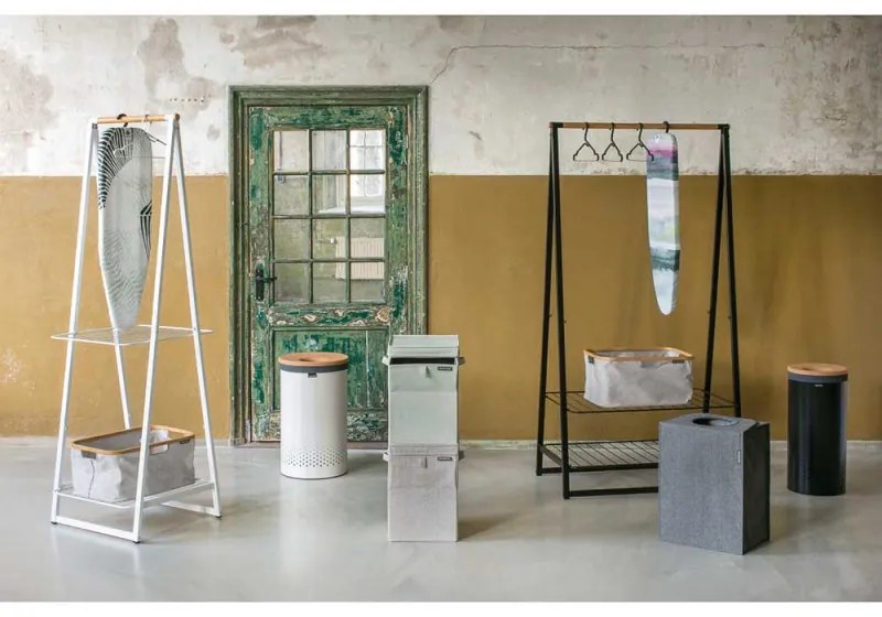 Cos de rufe Brabantia 1000825, 35 L, Capac de pluta, Umplere fara deschidere, Gauri ventilatie, Negru