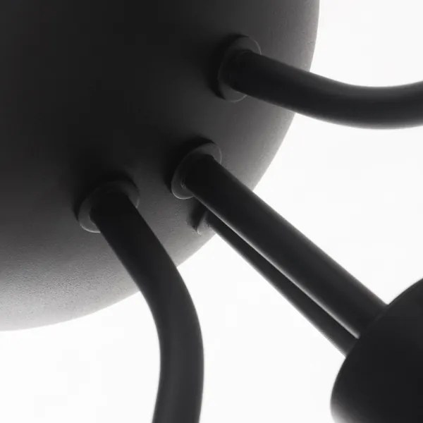 Lustr VIGGO 4xE27/60W/230V montat aproape de tavan