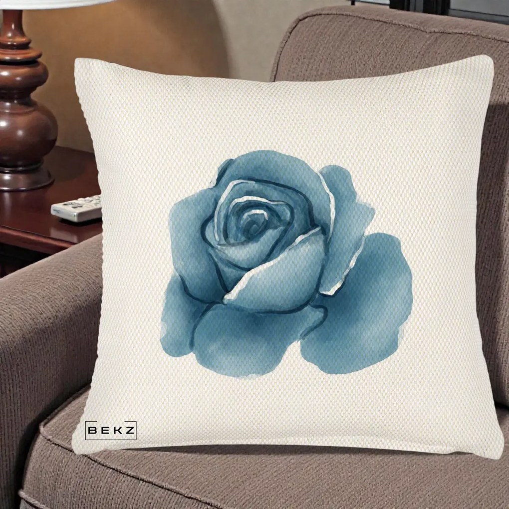 Perna Decorativa Trandafir Albastru Acuarela, 40x40 cm, Crem Reliefat, Husa Detasabila, Perna Inclusa, BEKZ®