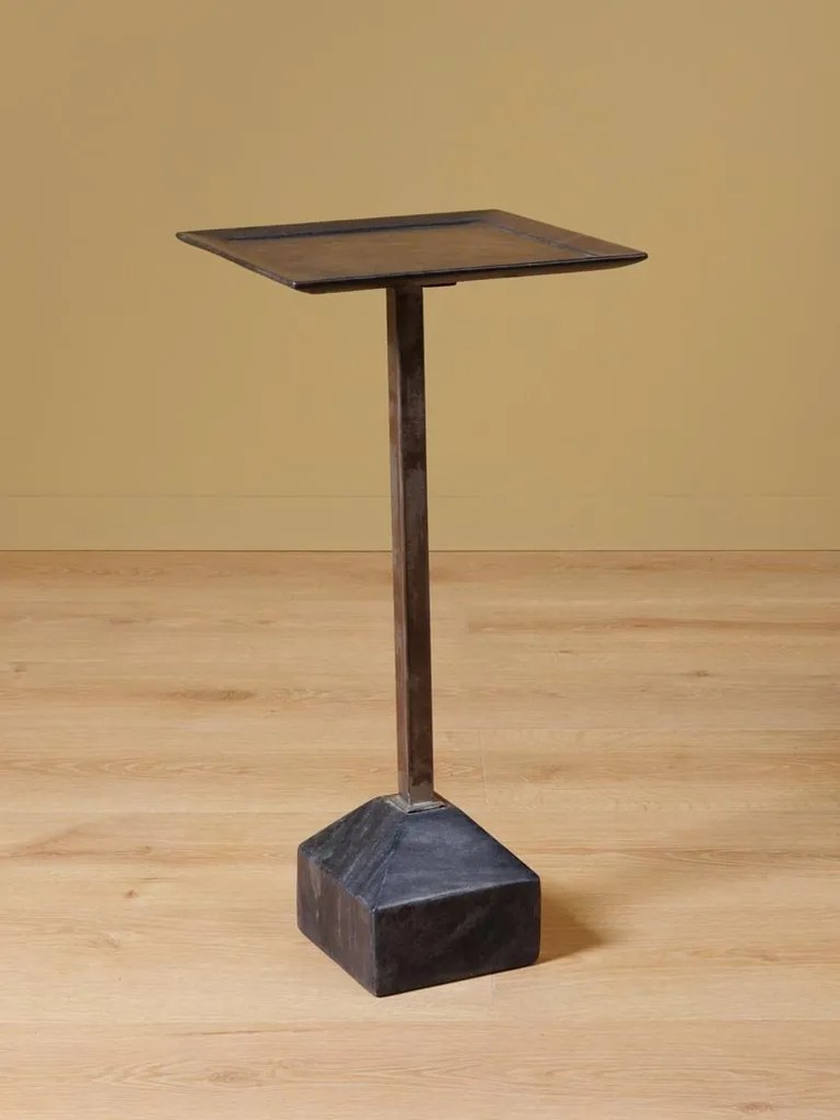 Masuta laterala, din metal, Marmora