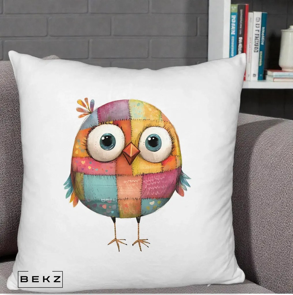 Perna decorativa Pasare Patchwork Colorata, 40x40 cm cu Umplutura, Alb Pufos, BEKZ