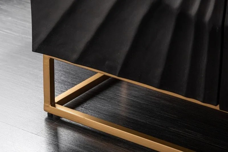 Comoda din lemn de mango Scorpion 140cm, negru