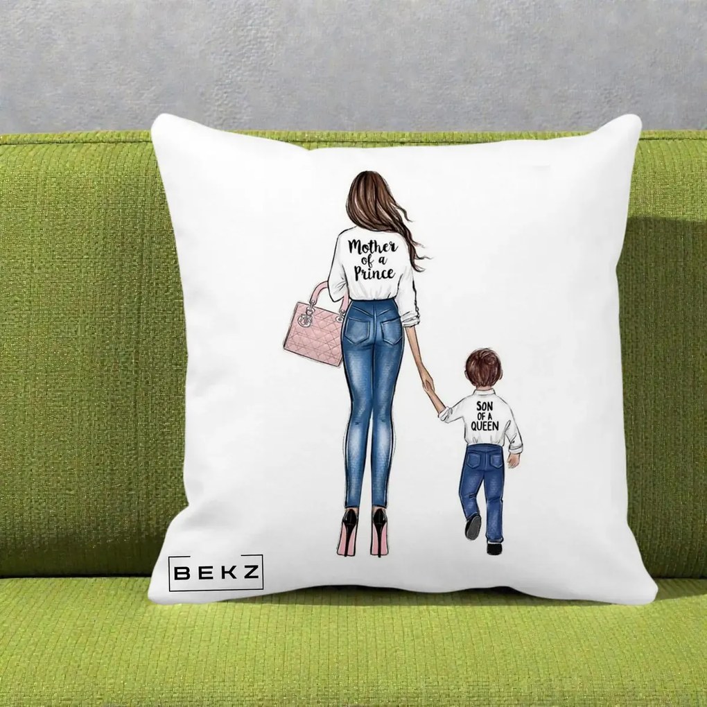 Cadou pentru Mama - Perna Personalizata Patrata Mother of a Prince, 40x40 cm, Alba Mata, Husa Detasabila, Perna Inclusa, BEKZ®