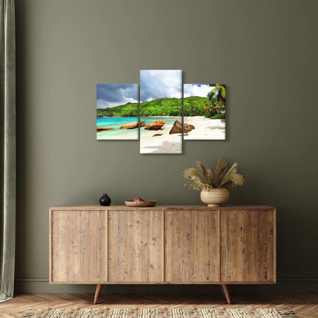 Tablou - Seychelles, plaja Takamaka (90x60 cm)
