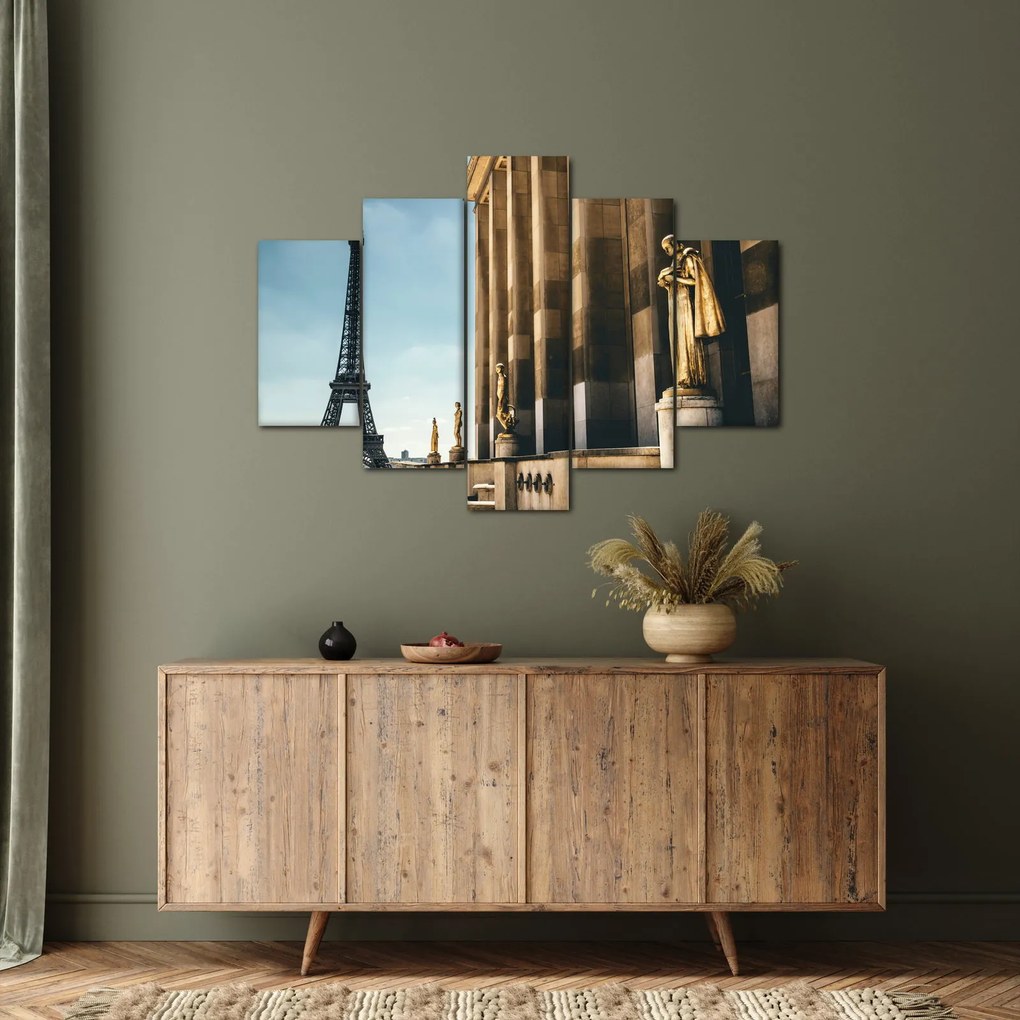 Tabou din piața Trocader, Paris (150x105 cm)