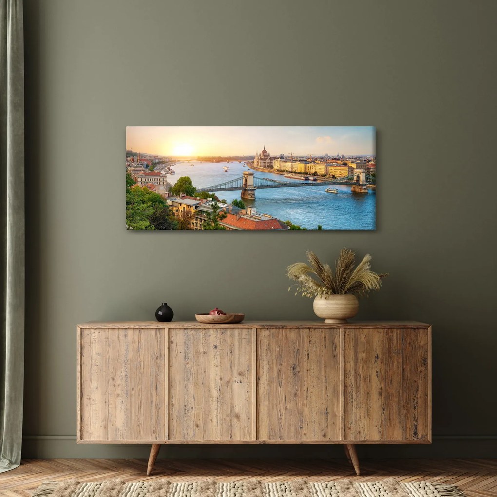 Tablou cu orașul Budapesta și râu (120x50 cm)