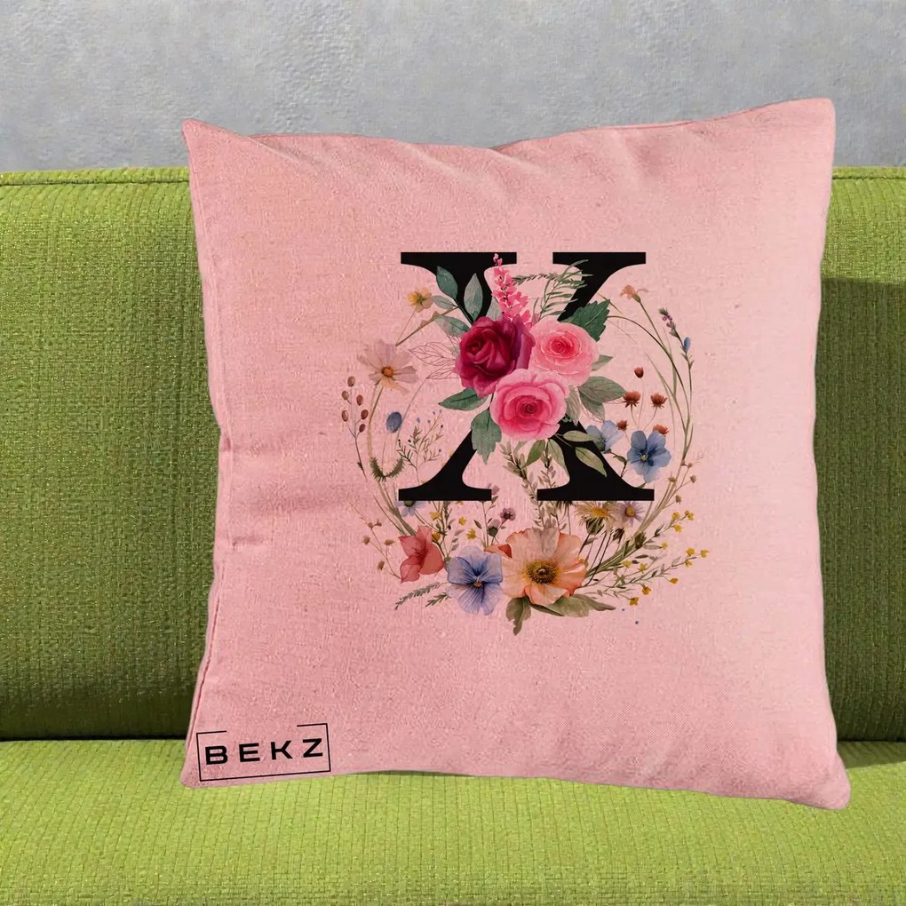 Cadou Personalizat - Perna Personalizata Monograma Florala Litera X cu Coroana, 40x40 cm, Roz, Husa Detasabila, Perna Inclusa, BEKZ®