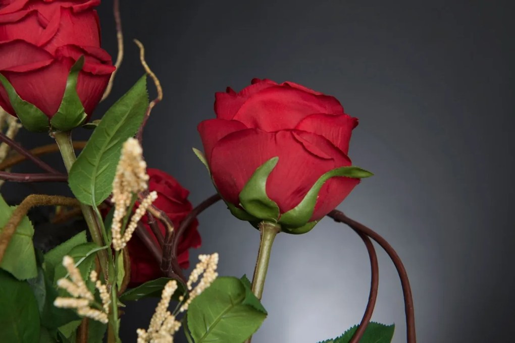 Aranjament floral elegant, design LUX GONDOLA ROSE