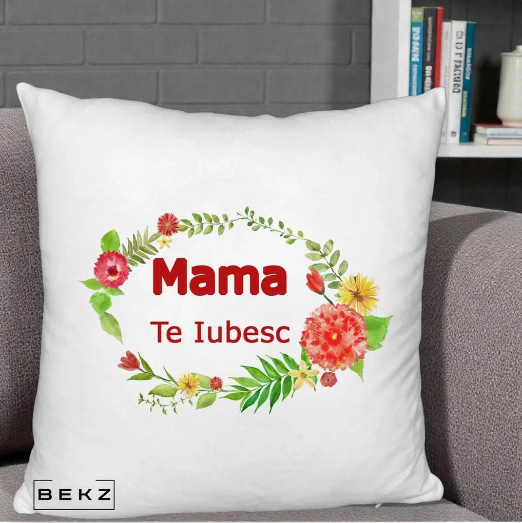 Cadou pentru Mama - Perna Personalizata Mama Te Iubesc Flori Rosii, 40x40 cm, Alb Pufos, Husa Detasabila, Perna Inclusa, BEKZ®