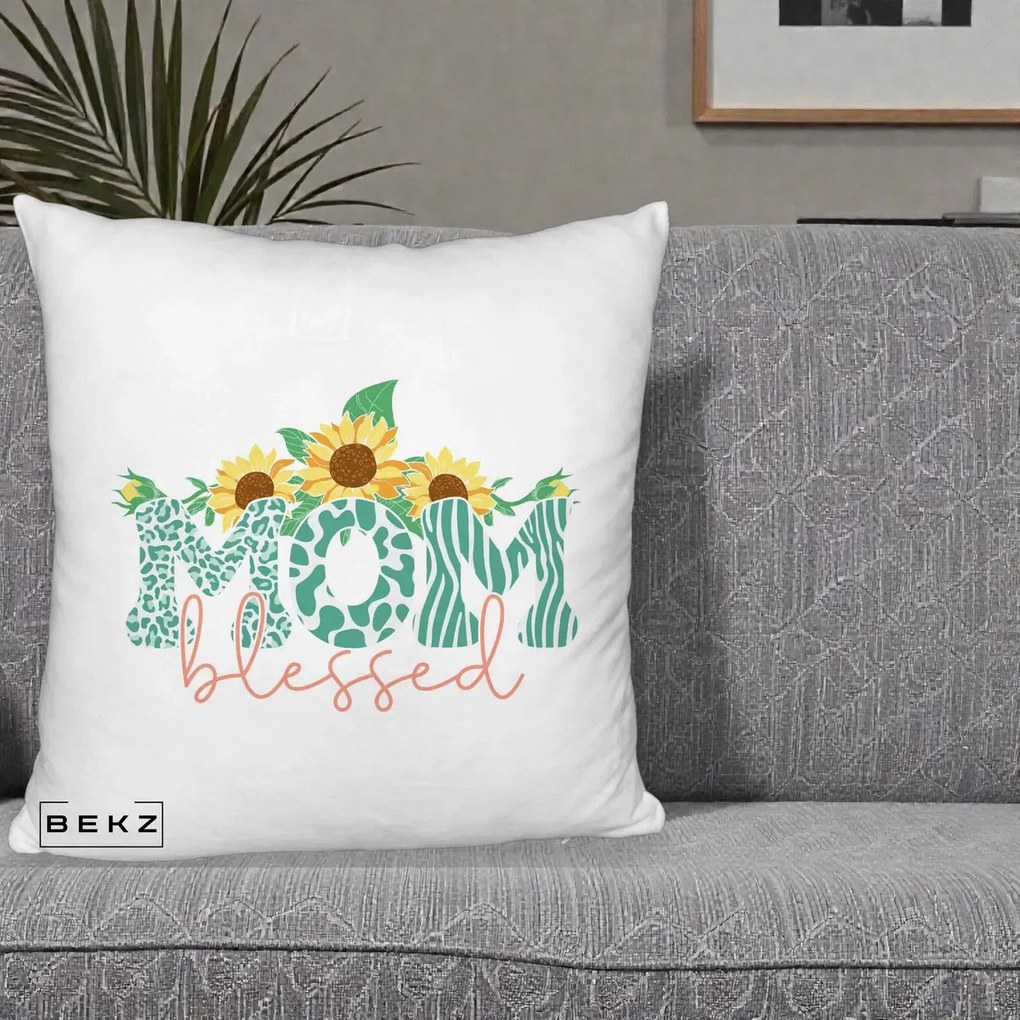Cadou pentru Mama - Perna Personalizata Mom Blessed cu Floarea Soarelui Animal Print Teal, 40x40 cm, Alb Pufos, Husa Detasabila, Perna Inclusa, BEKZ®