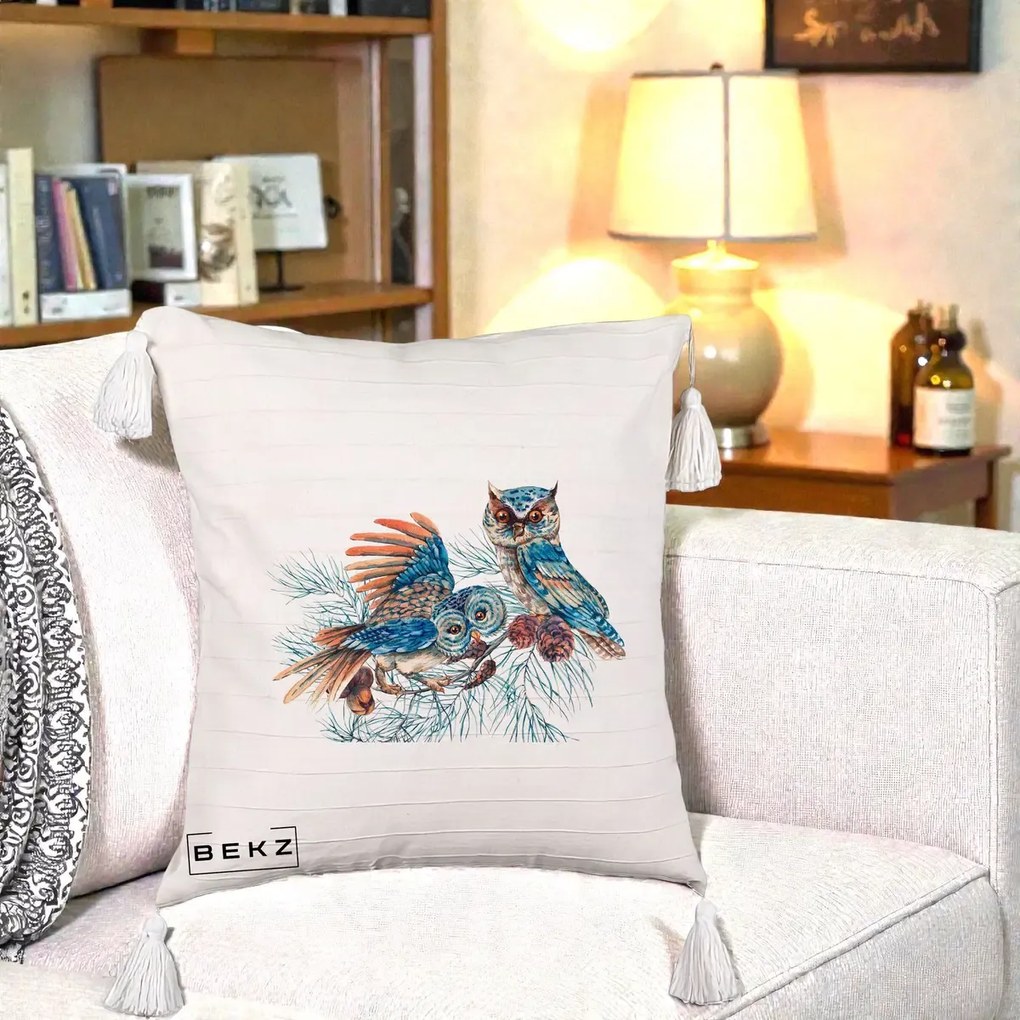 Perna Decorativa Bufnite de Iarna Albastre, 40x40 cm, Bej cu Franjuri, Husa Detasabila, Perna Inclusa, BEKZ®