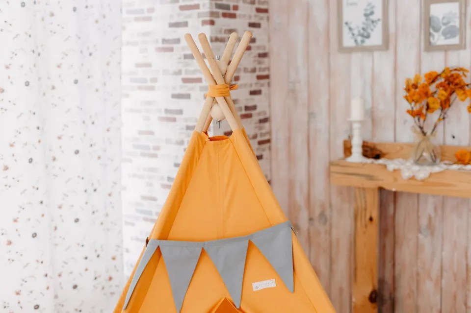 Set Cort de joaca, Pumpkin teepee, 120x120x160 cm, salteluta, ghirlanda, 2 pernite si kit fixare