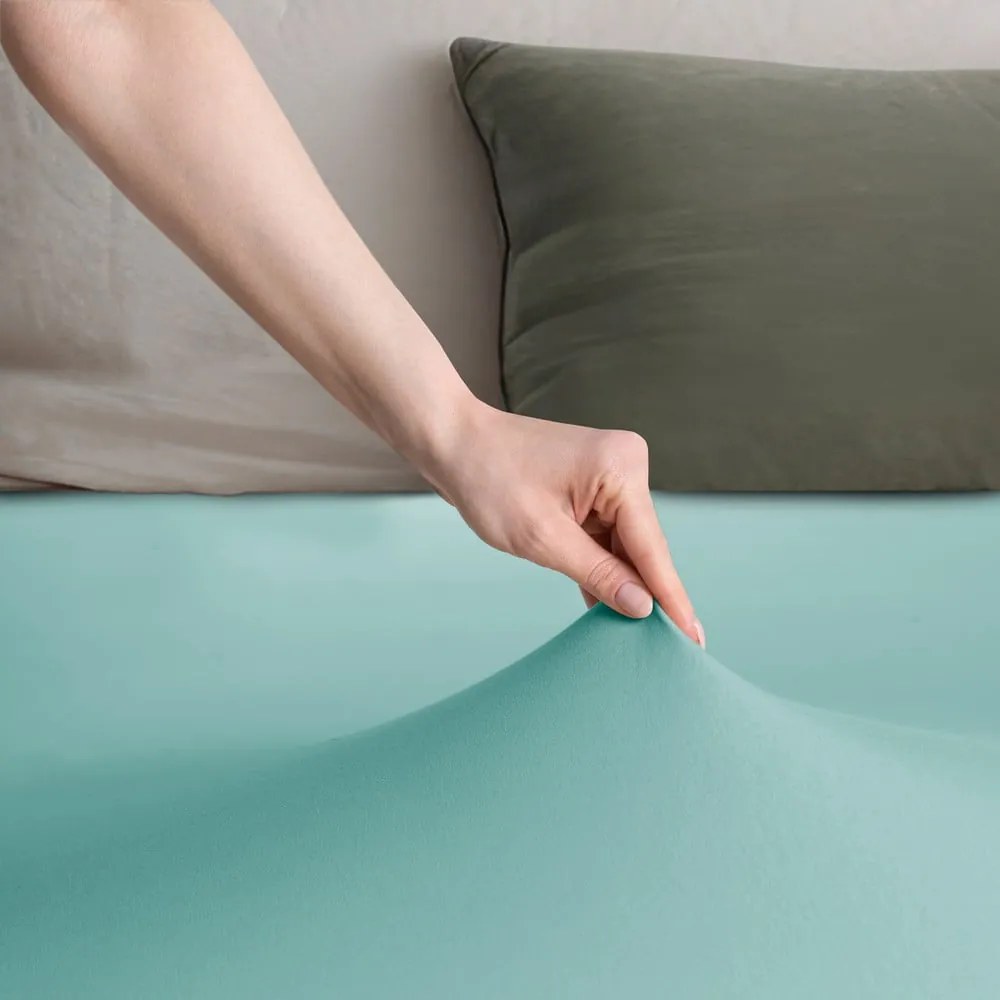 Cearceaf turcoaz din jerseu cu elastic 90x200 cm Amber – Restilo