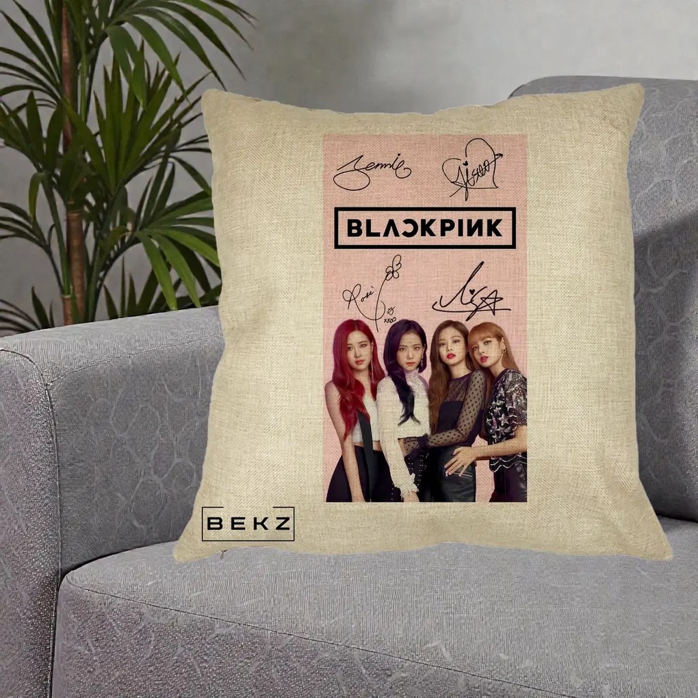Perna Personalizata K-pop BLACKPINK Semnaturi si Foto, 40x40 cm, Crem, Husa Detasabila, Perna Inclusa, BEKZ®