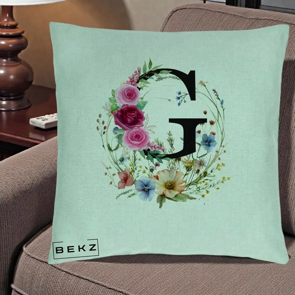 Cadou Personalizat - Perna Personalizata Monogram Litera G cu Flori Acuarela, 40x40 cm, Verde Menta, Husa Detasabila, Perna Inclusa, BEKZ®