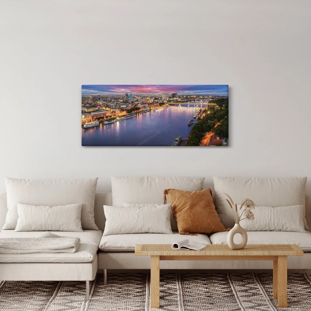 Tablou cu orașul Bratislava cu râu (120x50 cm)