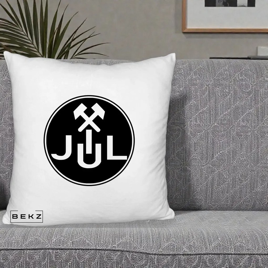 Perna Personalizata JUL Jiul Lupeni Fotbal, 40x40 cm, Alb Pufos, Husa Detasabila, Perna Inclusa, BEKZ®