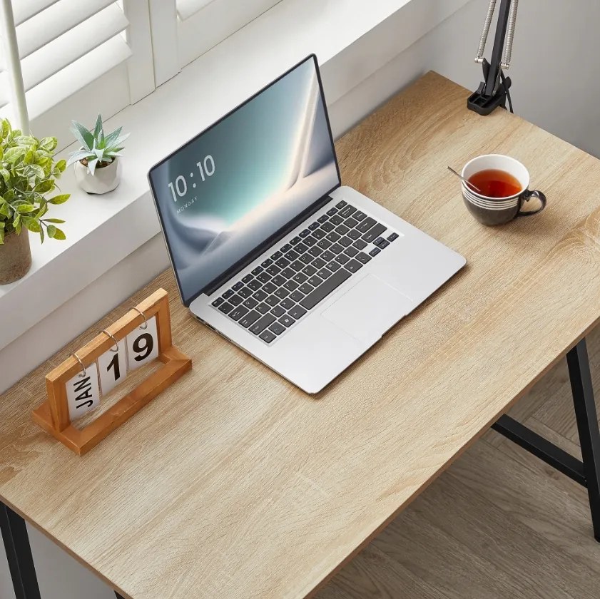 Set pentru birou masa de birou TAYLOR SONOMA 100x50 cm + scaun de birou AVOLA VELVET roz pudrat